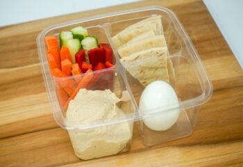 Snack - Crudités, Hummus & Egg Snack Pack