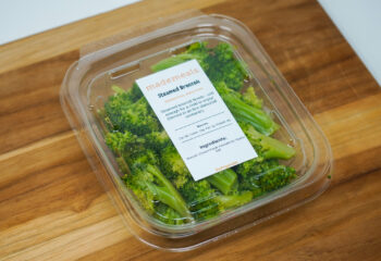 KIDS MENU - Steamed Broccoli